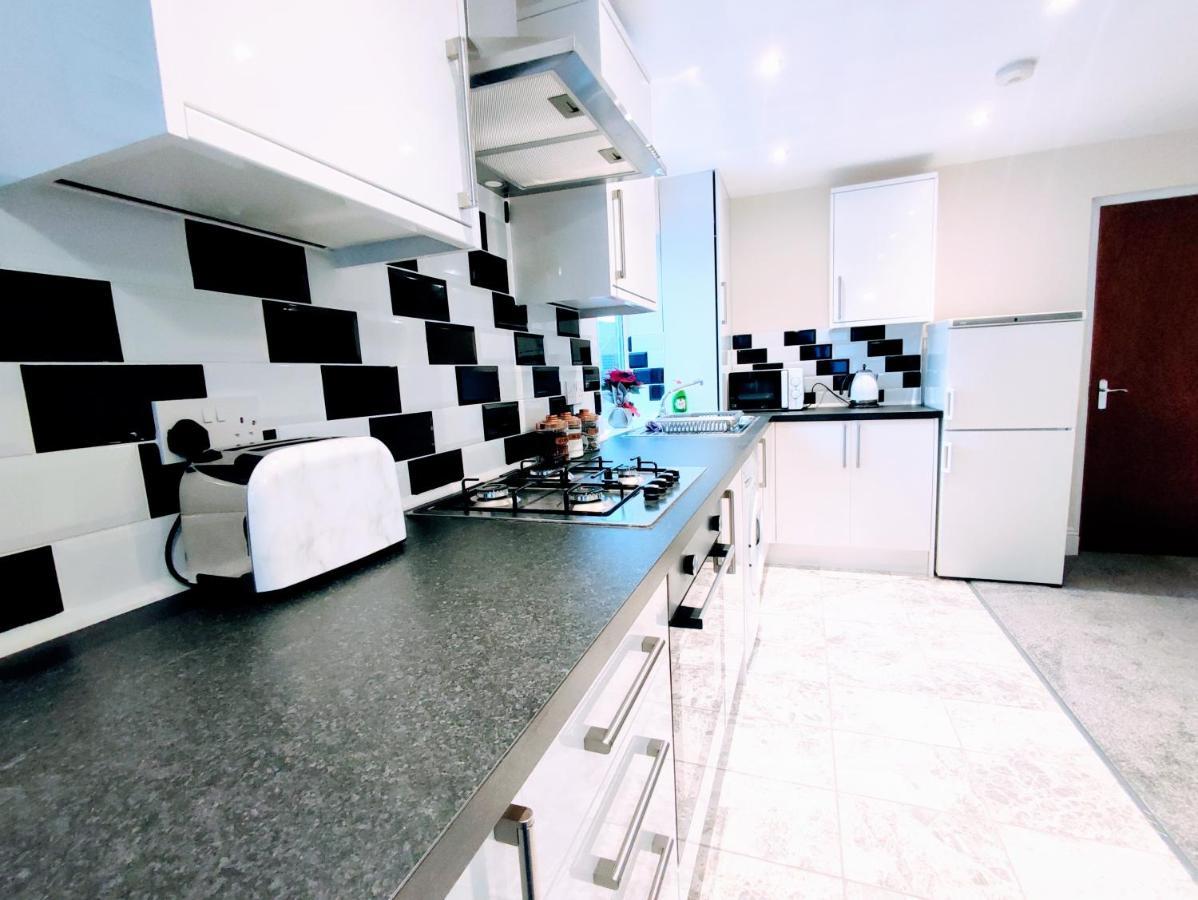 Crystal Suite 2 -Free Private Parking North Shields Exterior photo