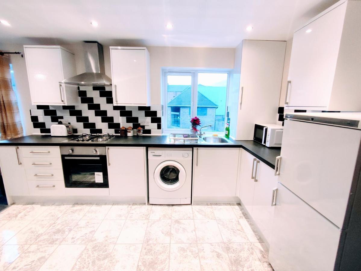 Crystal Suite 2 -Free Private Parking North Shields Exterior photo